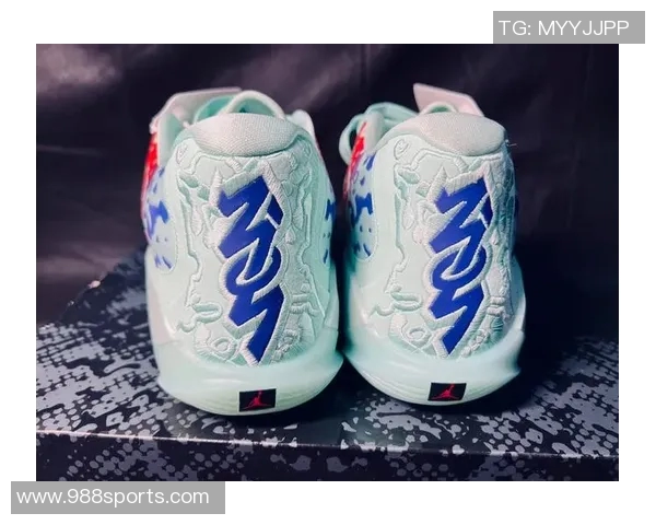 锡安赠送球鞋给癌症小球迷并亲笔签名致敬我的英雄展现温暖与关怀 锡安赠送球鞋给癌症小球迷并亲笔签名致敬我的英雄展现温暖与关怀