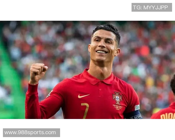 葡萄牙主帅回应C罗观战问题称此举不尊重球员应停止讨论