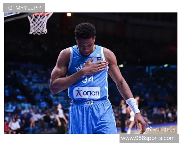 字母哥上半场表现抢眼砍下16分9篮板罚球命中率提升至60