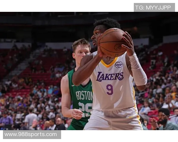 湖人本赛季投篮命中率高居联盟首位三分球表现却垫底令人担忧